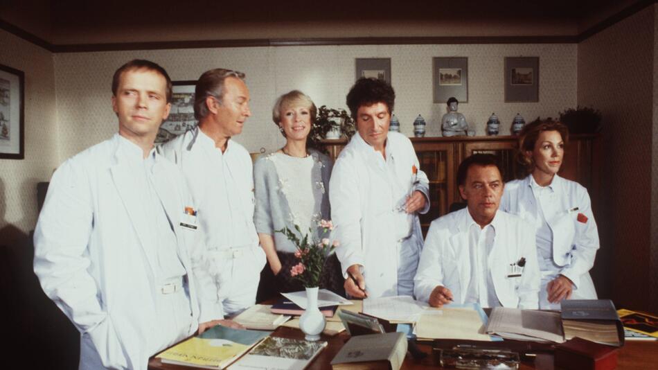 Michael Kausch, Horst Naumann, Karin Eckold, Volker Brandt Klausjürgen Wussow, Gaby Dohm