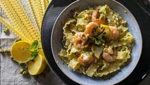 Pasta mit Garnelen und Wasabi-Pesto