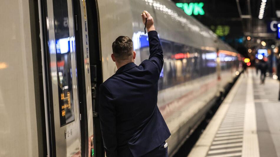 Mitarbeiterbefragung bei der Deutschen Bahn