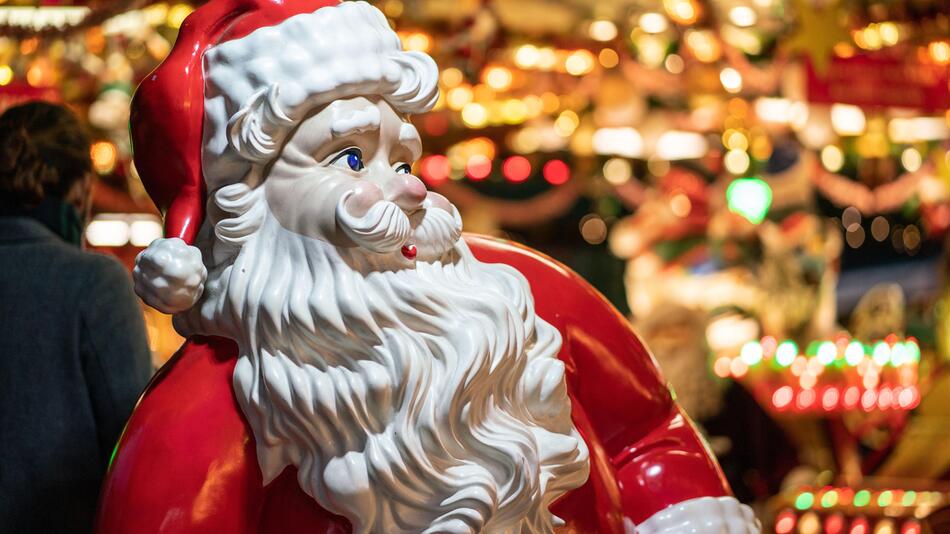 Weihnachten, Weihnachtsmarkt, Weihnachtsmann, Nikolaus, Dekoration, Frankfurt am Main