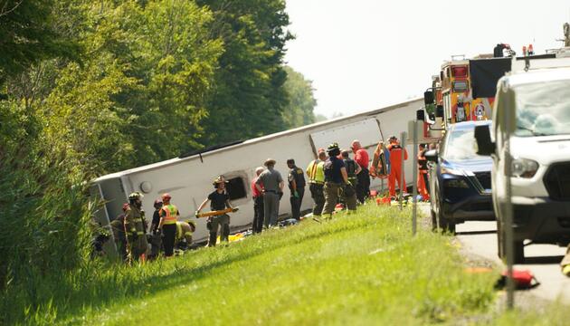 Fünf Tote bei Busunfall in New York