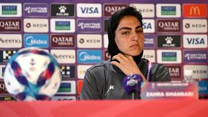 Irans Kapitänin Zahra Ghanbari