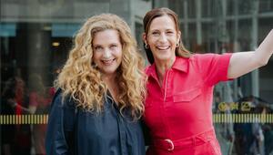 Diana Amft (l.) spielt Diana Amft in "Gute Zeiten, schlechte Zeiten" - und trifft dort auf ...