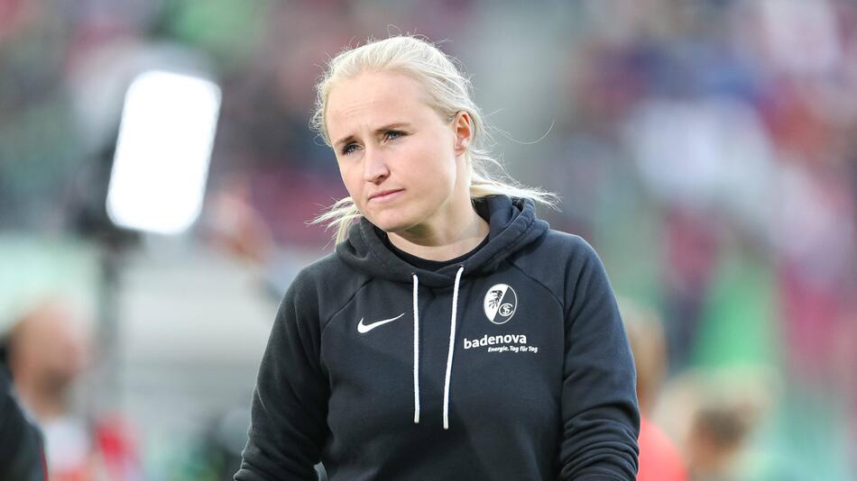 Theresa Merk ist Cheftrainerin des SC Freiburg.