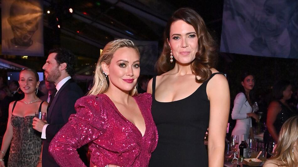 Hilary Duff (l.) und Mandy Moore sind seit vielen Jahren eng befreundet.