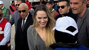 Angelina Jolie am Rafah-Grenzübergang.