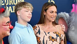 Lilly Becker und ihr Sohn Amadeus auf dem roten Teppich.