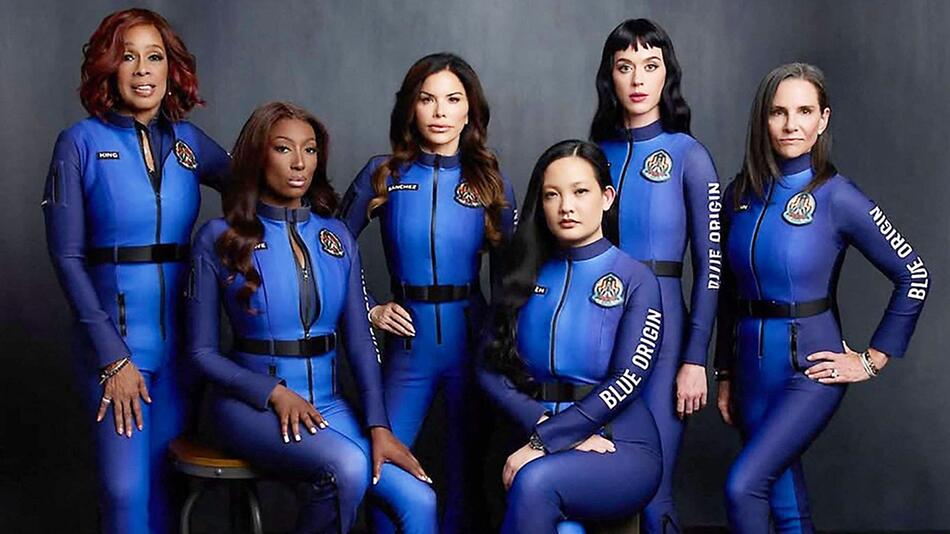 Gayle King (v.l), Aisha Bowe, Lauren Sánchez, Amanda Nguyen, Katy Perry und Kerianne Flynn ...