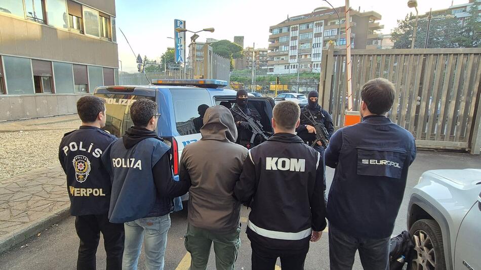 Razzia gegen türkische Mafia-Bande