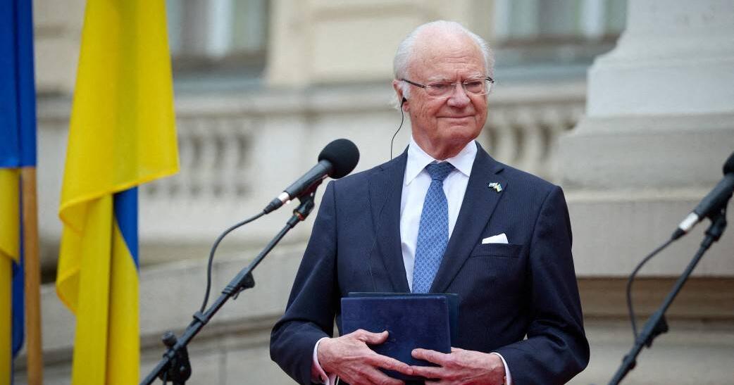 Schwedens König Carl XVI. Gustaf feiert 80. Geburtstag mit royalem Glanz und strengen Sicherheitsvorkehrungen — image 1