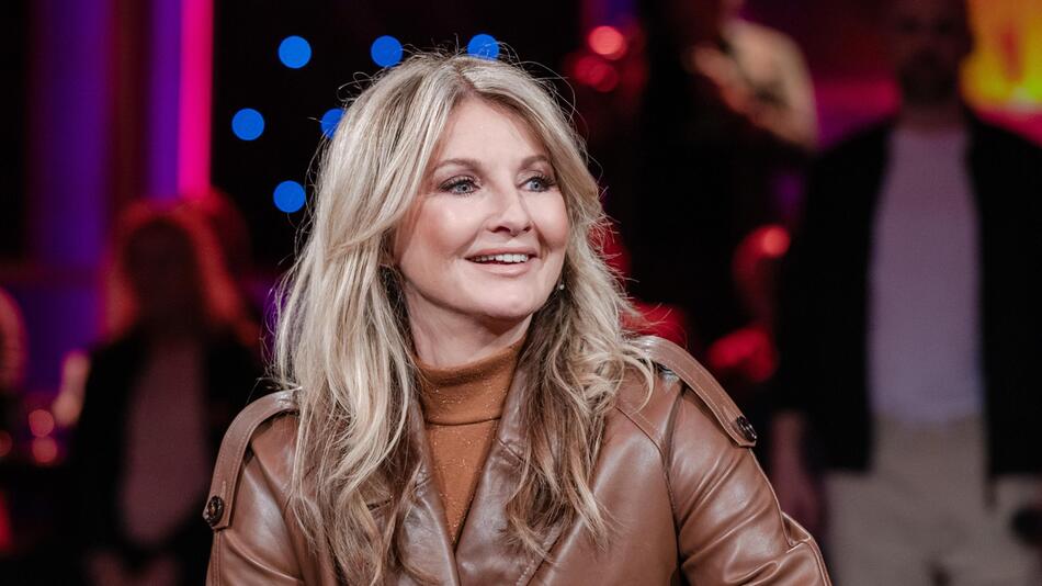 Die Moderatorin Frauke Ludowig, aufgenommen bei der MDR-Talkshow Riverboat