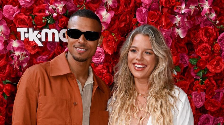 Emely (r.), die ehemalige Partnerin von Kevin Njie, kann bekannt geben, dass der Reality-Star...