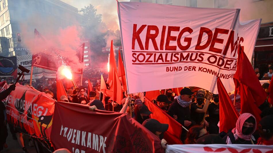 Revolutionäre 1. Mai-Demo in Berlin