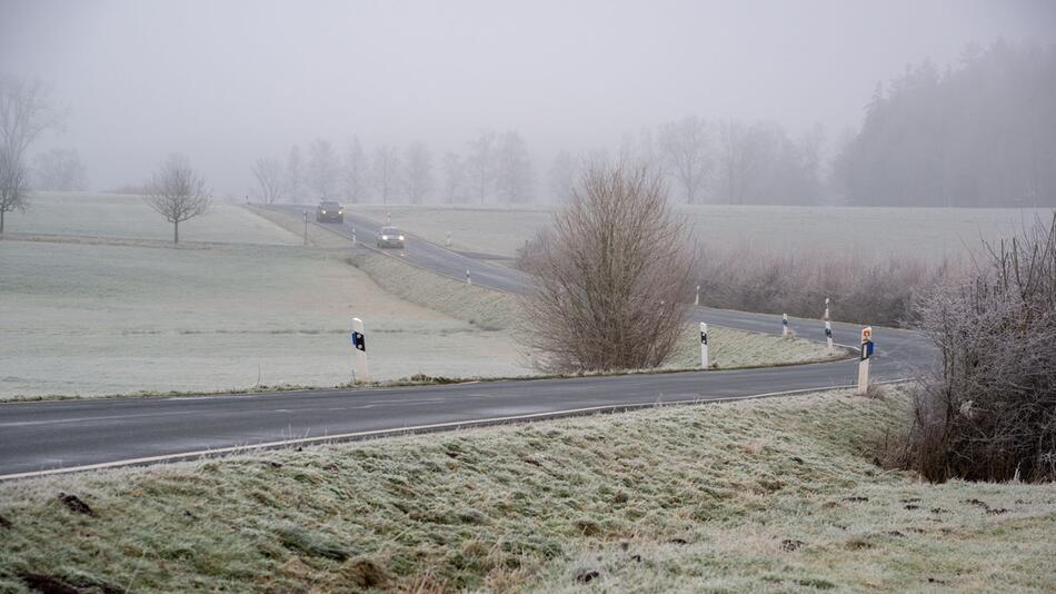 Die Meteorologen erwarten örtlich Glätte durch Reif.