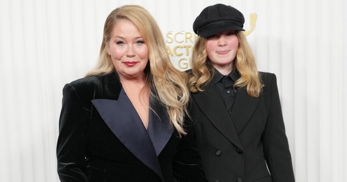 Christina Applegate: MS schränkt Alltag ein, Tochter gibt Kraft - unterhaltung news from WEB.DE