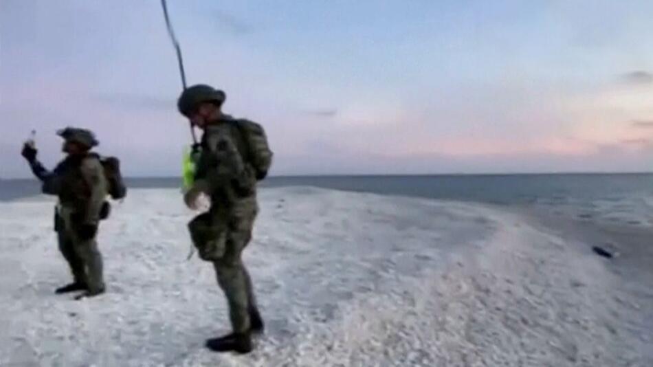 Nahe philippinischem Militärstützpunkt: China beansprucht Riff im Südchinesischen Meer