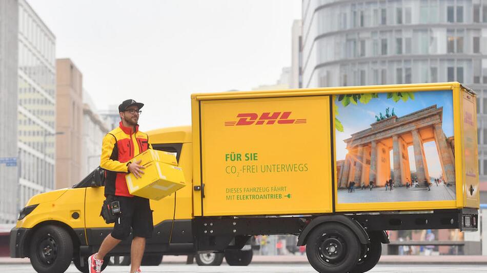 DHL StreetScooter