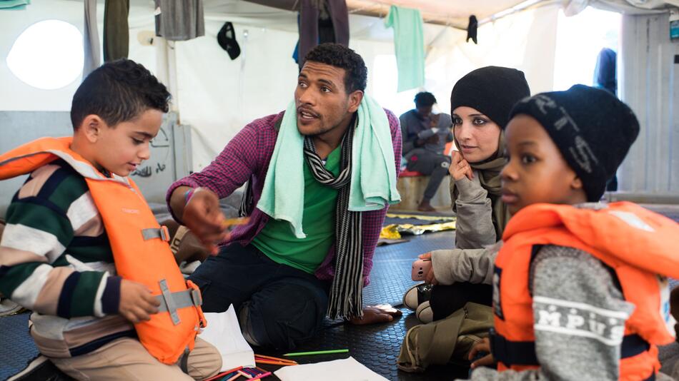 Migranten auf Rettungsschiff vor Malta
