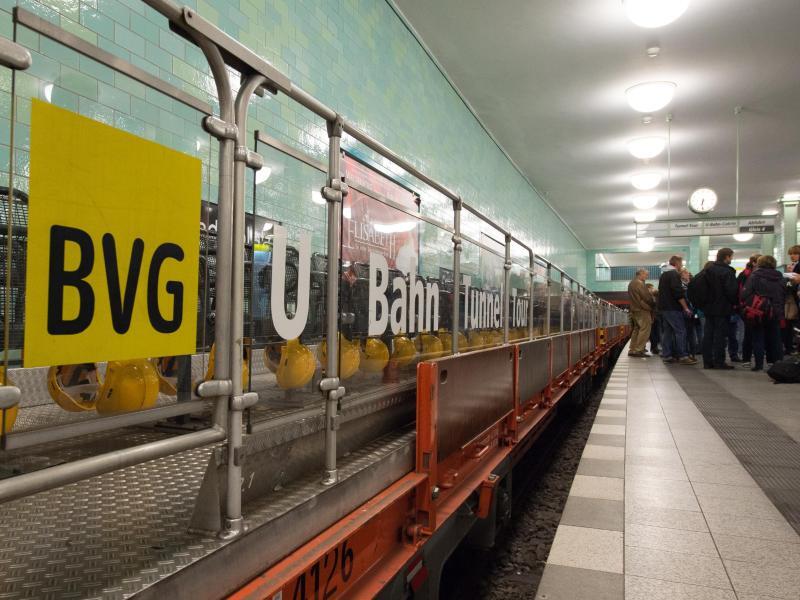 Unten oben ohne Mit dem UBahnCabrio durch Berlin WEB.DE