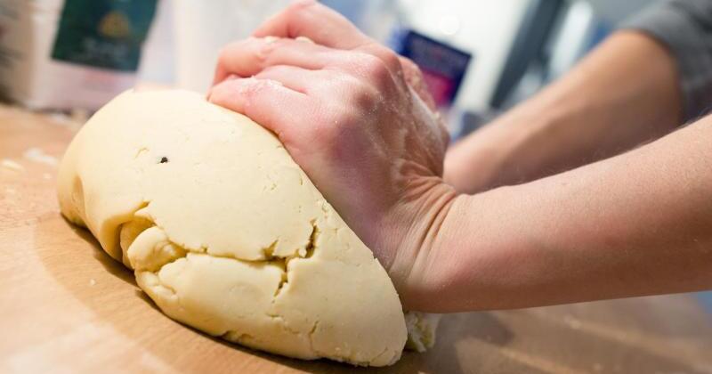 So gelingt der perfekte Mürbeteig WEB.DE