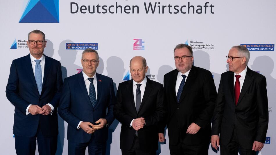 Scholz trifft sich mit Wirtschaft