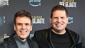 Christian Frommert (l.) mit seinem ehemaligen Telekom-Schützling Jan Ullrich im Jahr 2023.