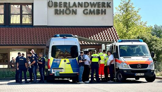 Mellrichstadt - Mann sticht auf Firmenmitarbeiter ein