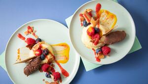 Mangoeisring mit Schokoladenmousse und Fruchtpürree