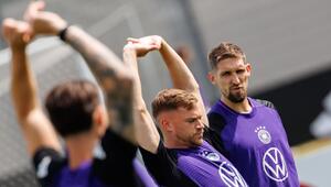 Training Fußball Nationalmannschaft Männer
