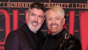 Paul Reeves, Ross Antony
