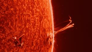 gigantische aktive Sonnenregion AR 3664