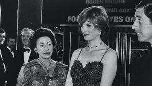 Bei der Premiere von "James Bond 007 - In tödlicher Mission" traten Prinzessin Margaret und ...