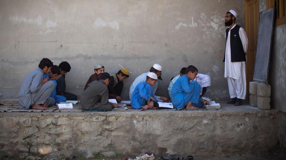 Bildung in Afghanistan unter den Taliban