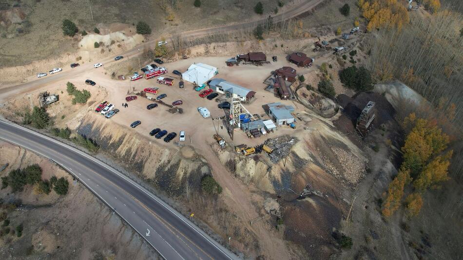 Touristen in Goldmine in Colorado eingeschlossen