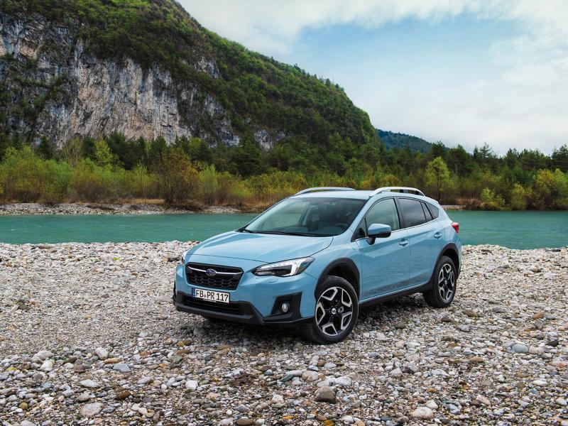 Subaru xv объем багажника