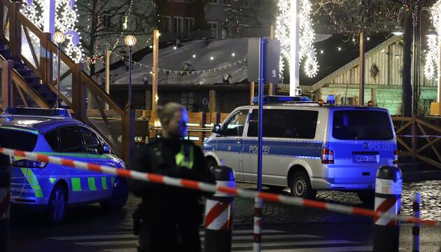 Weihnachtsmarkt wegen verdächtigem Gegenstand geräumt