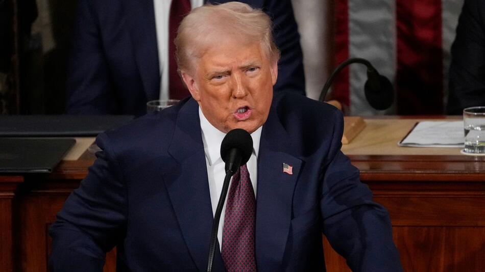 Ukraine-Krieg: Trump droht Moskau mit Sanktionen und fordert Verhandlungen