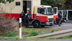 Polizei stürmt Fahrzeug von Sabotage-Verdächtigem