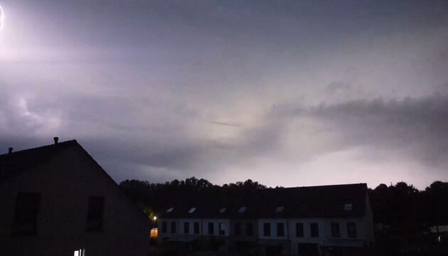 Blitze, Regen, Hagel: Es wird ungemütlich in Deutschland