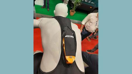 Aerobag präsentiert neuartigen Crashschutz : Innovativer Hightech-Airbag für Rennradfahrer