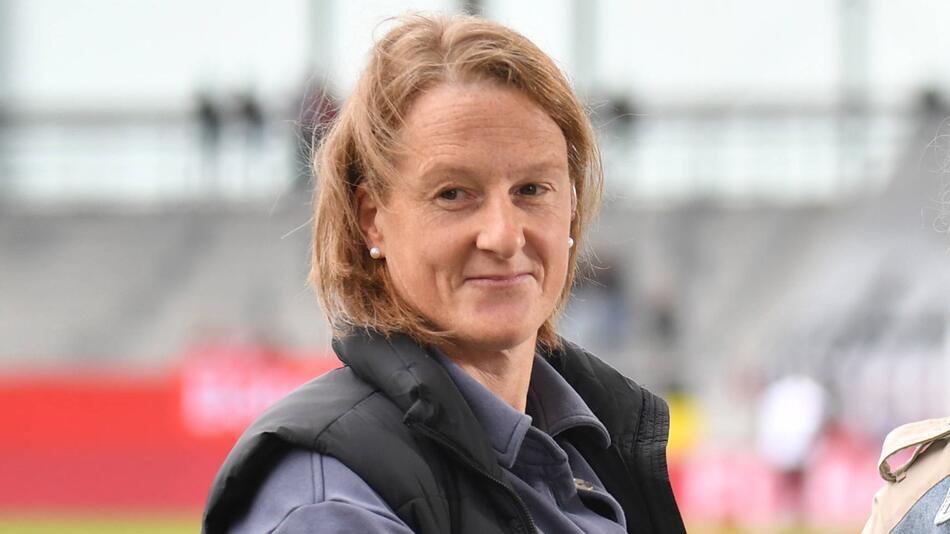 Melanie Behringer, DFB-Frauen, Fußball