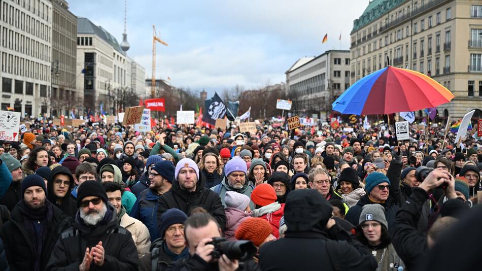 Demonstration gegen Rechts in Berlin im Januar 2024