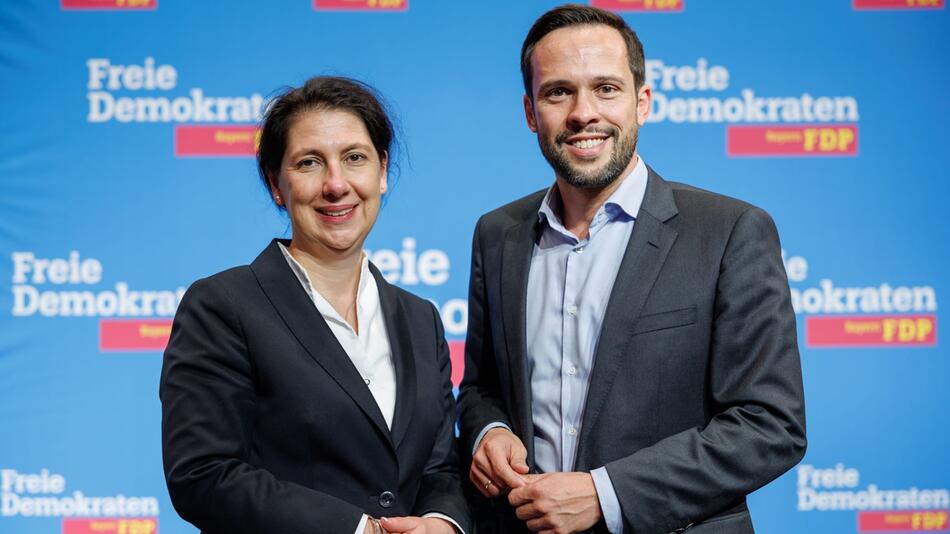 Bayerns FDP-Spitze Hessel und Hagen