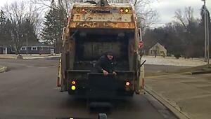 Verdächtiger versteckt sich in Mülltonne – und bekommt kuriosen Spitznamen