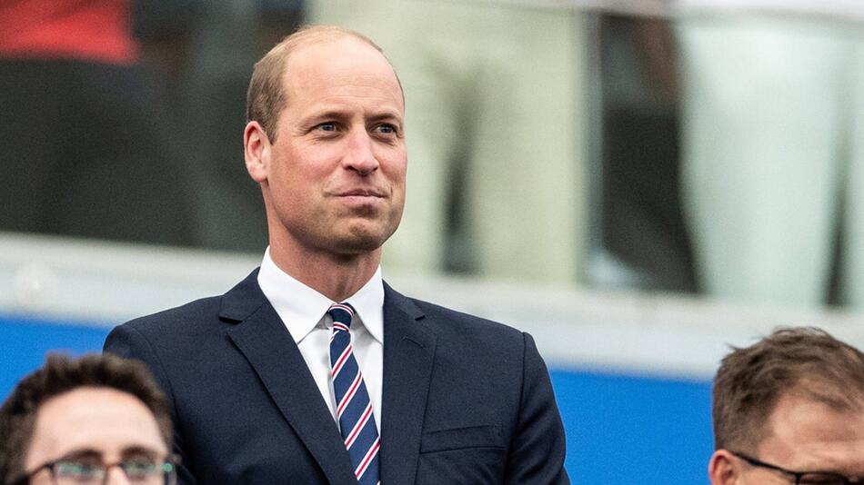 Prinz William fehlt beim Halbfinale der englischen Nationalmannschaft gegen die Niederlande ...