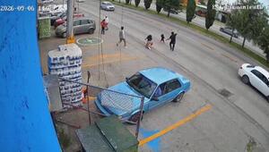 Mexiko: Supermarkt-Mitarbeiter rettet Kind vor fahrenden Autos