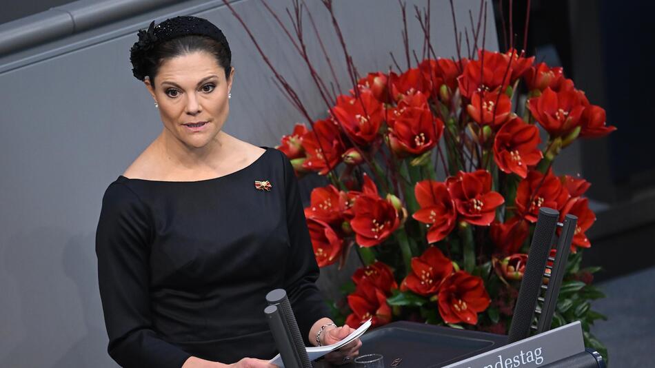 Die schwedische Kronprinzessin Victoria im Bundestag