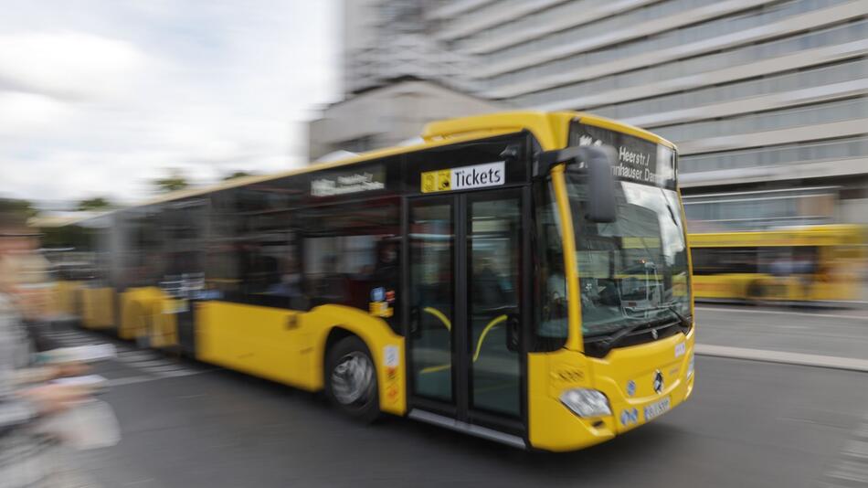 Bus der BVG in Berlin