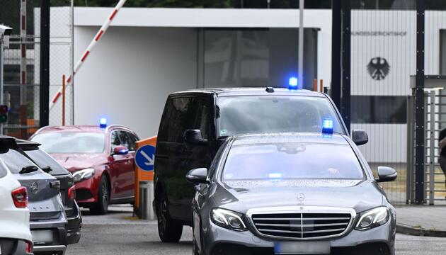 Mutmaßliche rechte Terrorzelle: Junge Männer festgenommen