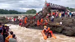 Brücke stürzt in reißenden Fluss: Tote und viele Verletzte in Indien